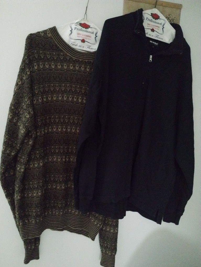 Suéter De Hombre Size LX En Buenas Condiciones Los Dos Por $8