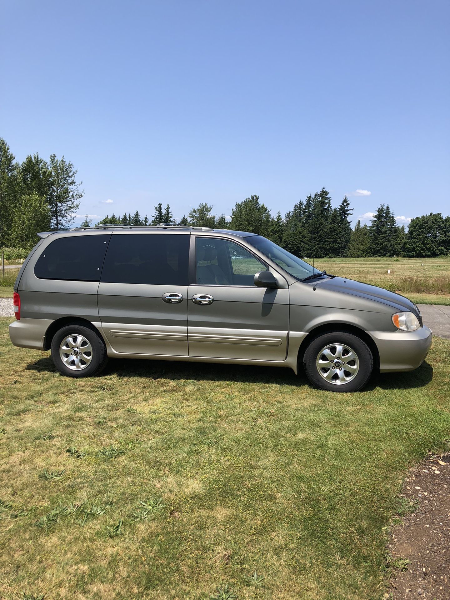 2005 KIA Sedona