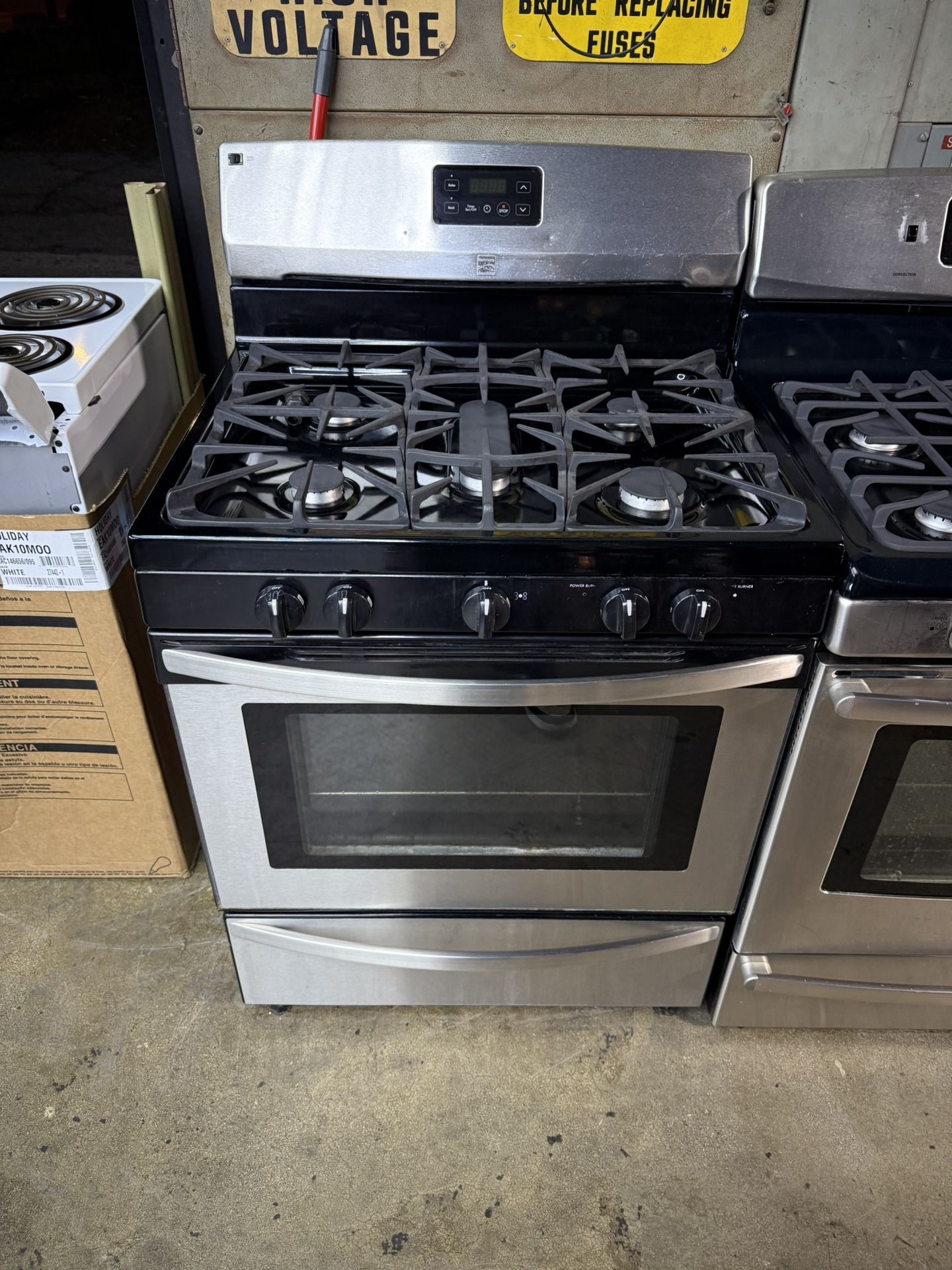 Kenmore Stainless steel 5 burner range stove 