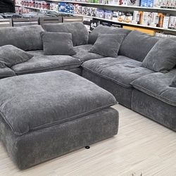 Sereen 6-piece Fabric Modular Sectional, Cream
Item 1861949