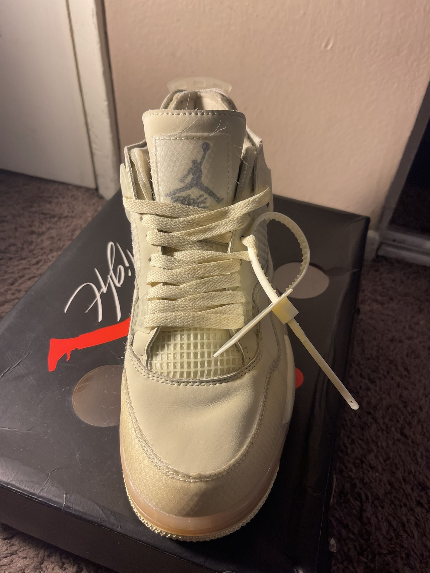 Jordan 4 Off White