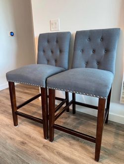 Counter top height chairs set of 2