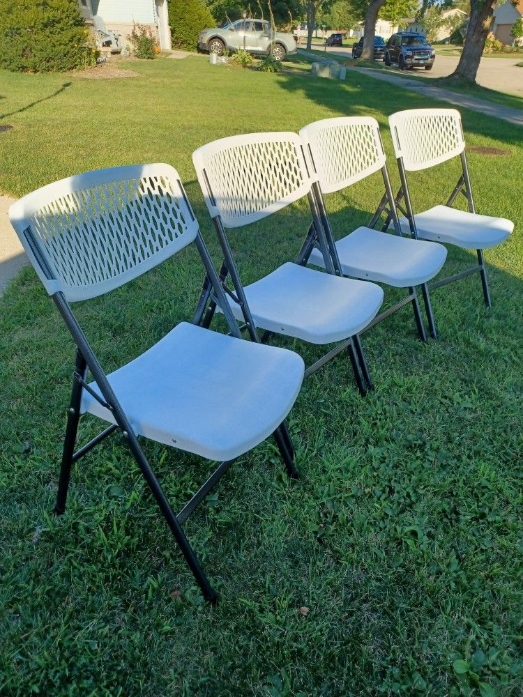 4- NEW XL Resin Foldable Chairs