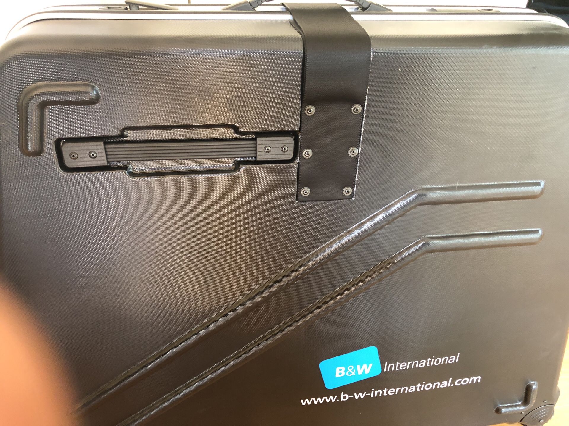 B And W International Bike Case Wide Varieties clc.cet.edu