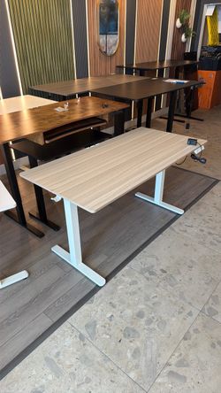 55 inches sand oak brand new standing desk