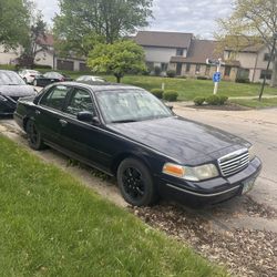 1999 Ford Crown Victoria