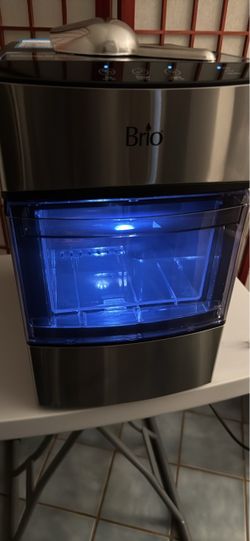 Open Box Brio Countertop Ice Maker