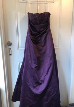 David’s Bridal Strapless Dress
