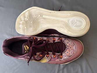Nike Kobe 9 Elite Low "Purple Paisley" trainers #basketball