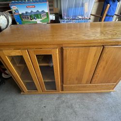 Video Game / Entertainment Center 