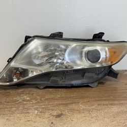 2009-2016 Toyota Venza Halogen Headlight Left Driver Oem