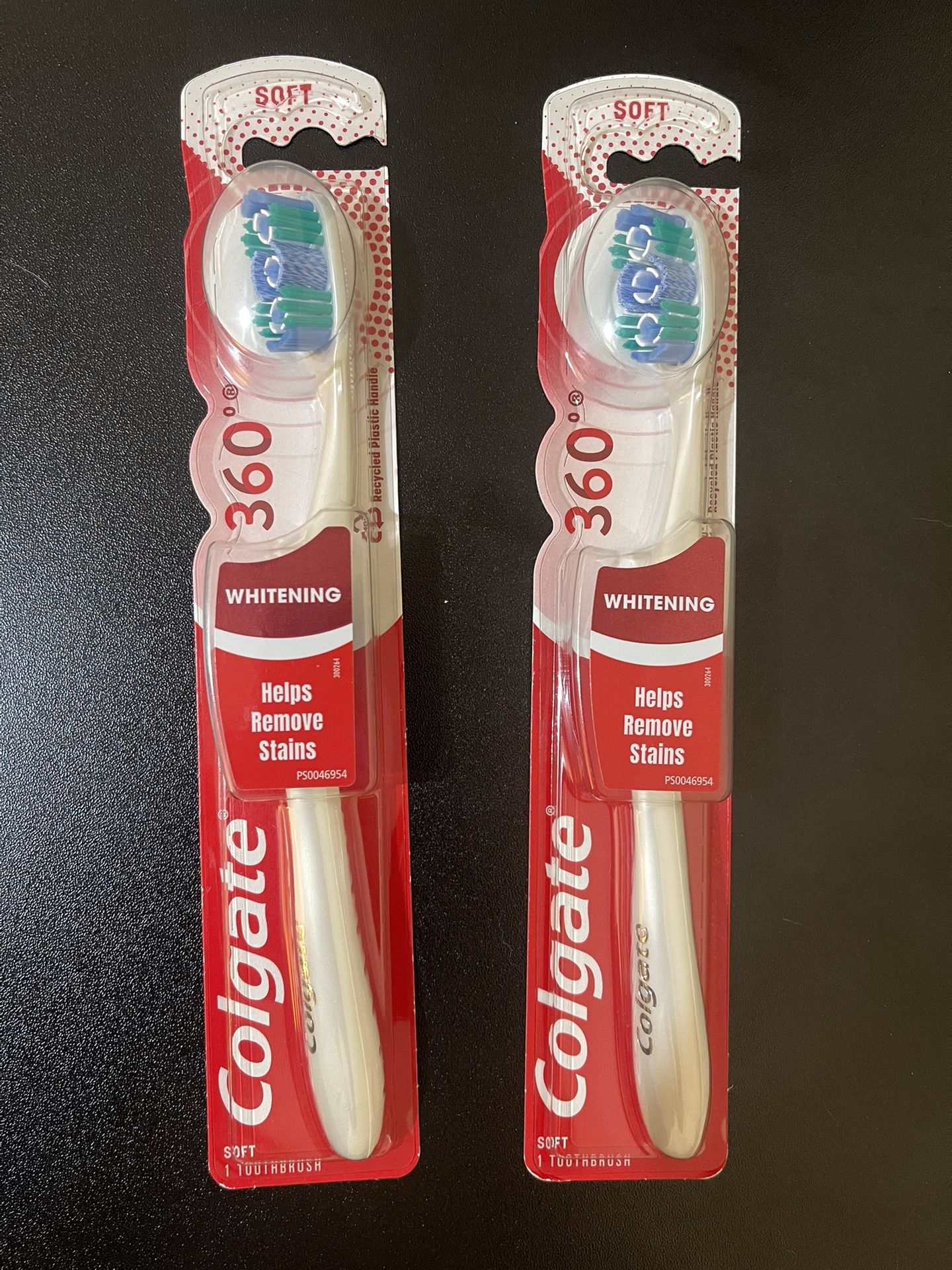 2Pack Colgate 360° Optic White Whitening Adult Toothbrush, Soft