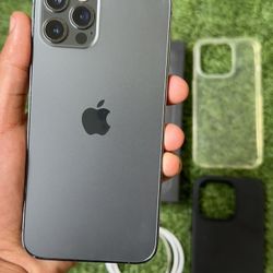 iPhone 12 Pro Grey 128GB Mint Condition!