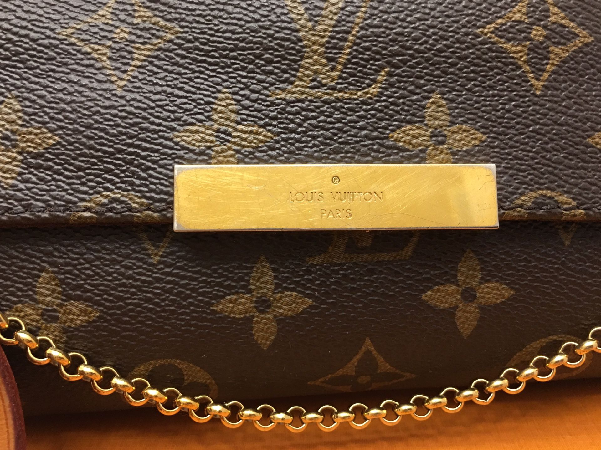 Louis Vuitton Crossbody Bag Favorite Mm - 5 For Sale on 1stDibs