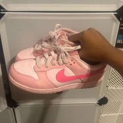 Nike pink dunks size 4 youth