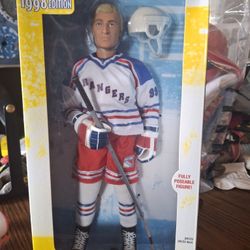 Wayne Gretzky 12 Inch Starting Lineup