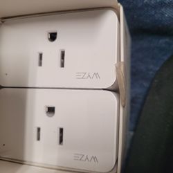 WYZE Plug 2 Pack Wireless/Phone Connection 
