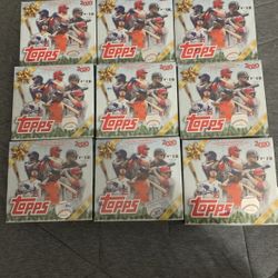 2020 Topps MLB Holiday Megas