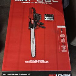 Milwaukee M18 FUEL 20 in. Dual Battery Chainsaw Kit with (2) 8.0 Ah FORGE Batteries & Dual Bay Rapid Charger