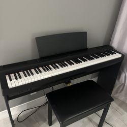 Yamaha Keyboard 