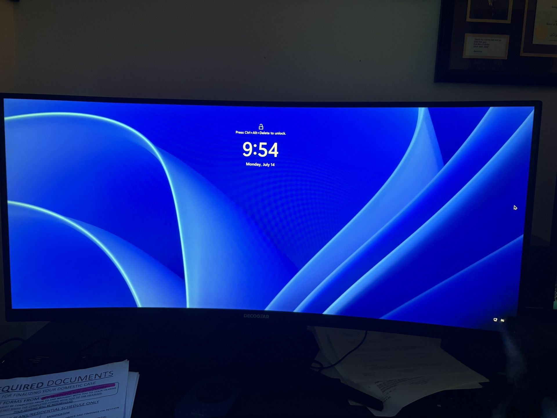 Deco Gear 34” Ultrawide Curved Gaming Monitor