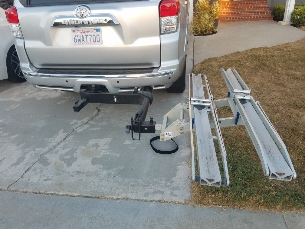 1up USA bike rack and Yakima backswing