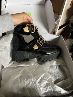 Fashion nova shoes