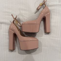 Valentino Pumps