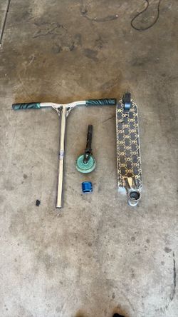 Deck bars, clamp forks, and wheels doesn’t come with bearings or the parts to put it together