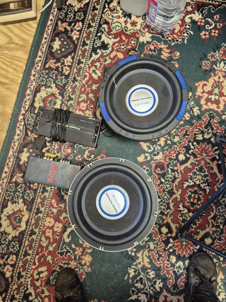 2 12 Gothic Power Acoustik. Boss 200 Amp. Razor Power Acoustik Rzr1- 2500d