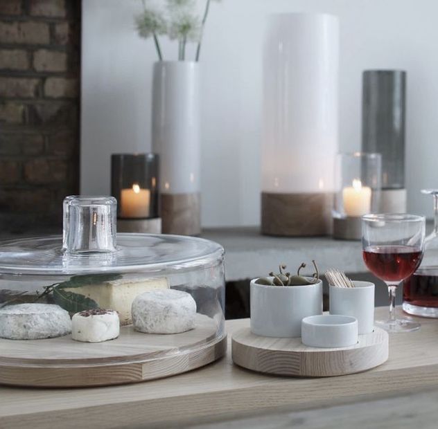 Ashwood dome cheese tray by LSA