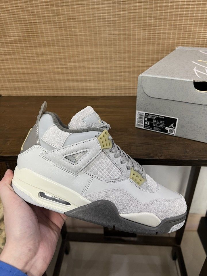 Air Jordan 4 Retro SE Craft 'Photon Dust'
