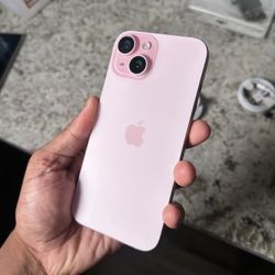  Apple iPhone 15 Unlocked 256GB Capacity 
