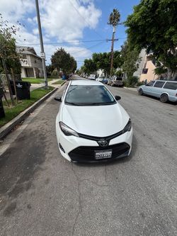 TOYOTA COROLLA 2017