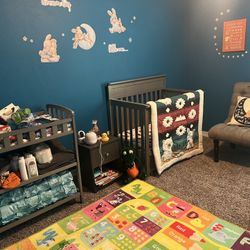 4 In 1 Convertible Mini Crib 