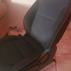 2016 Kia Forte  Headligth Right  And Kia Soul 2 Seats Airbag 2016 