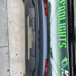 2017-2020 Audi Q7 Rear Bumper Assembly Oem