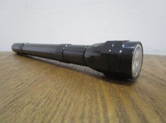 Extendable and bendable led flashlight