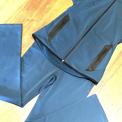 2 Piece Athletic Set By Mono B. Size M.