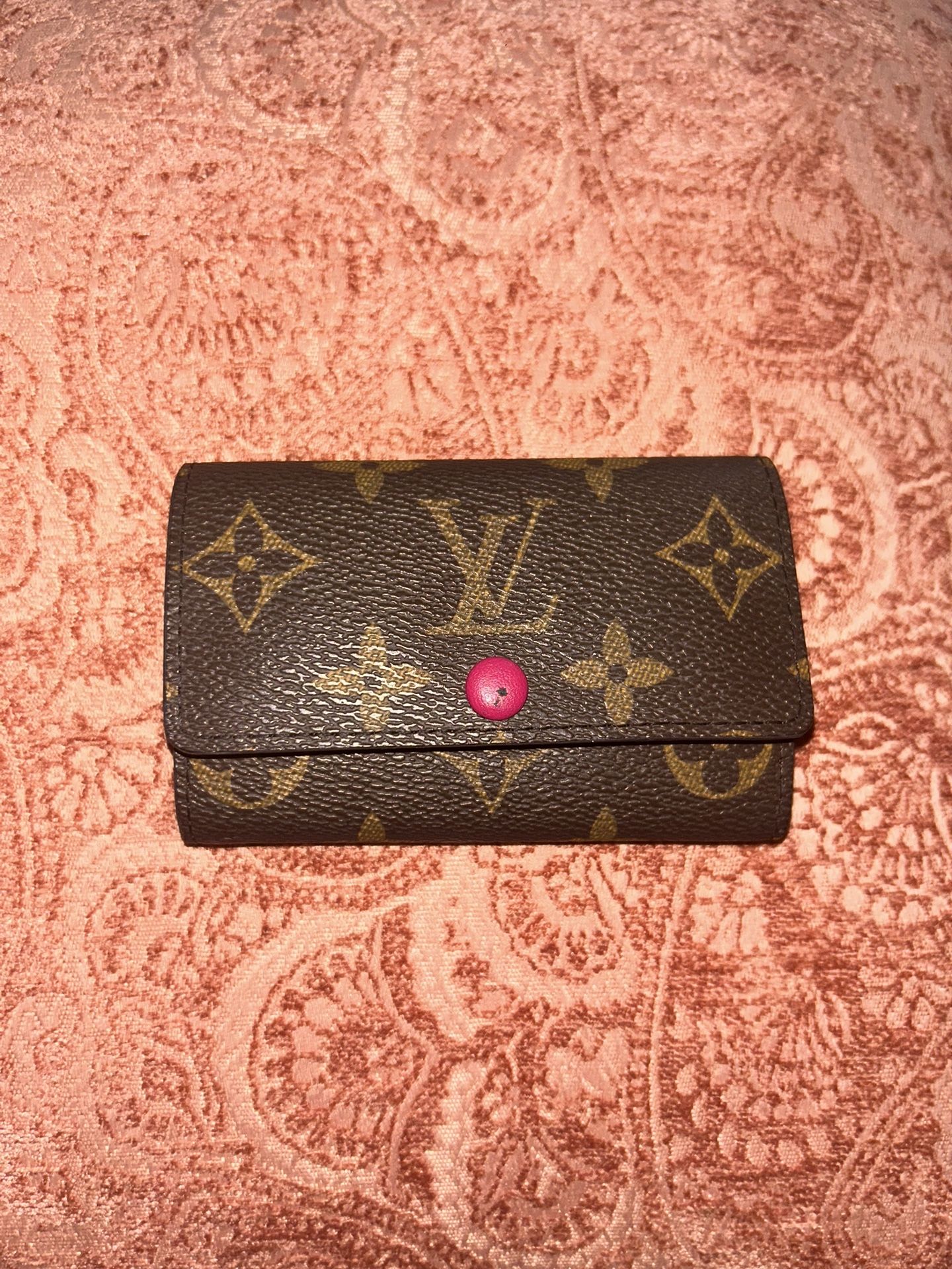 AUTHENTIC LOUIS VUITTON KEY/CARD POUCH