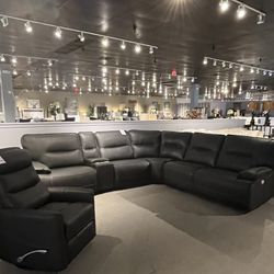 Power Reclining Sectional