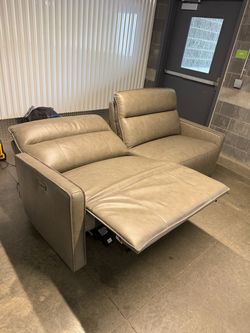 Brand New Henredon Leather Power Reclining Sofa With Power Headrest