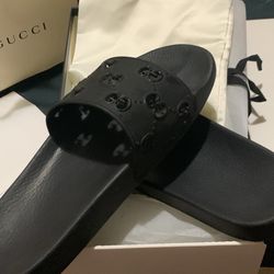 Gucci Flip Flops 