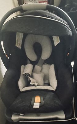 Chicco Infant Car seat