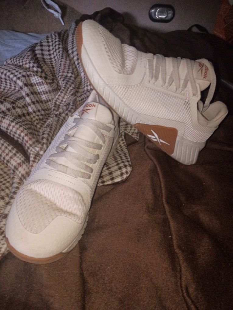 Women's Size 10 Reebok Galaxy 5's