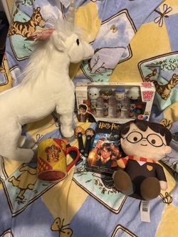 Harry Potter Bundle lots plush , pez , mug vhs