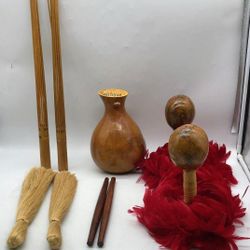 Hawaiian instruments Lot