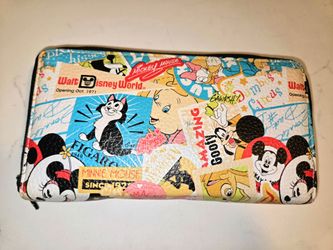 VTG Disney Wallet Retro Collage Mickey, Minnie, Donald, Figaro, Dumbo & Bambi