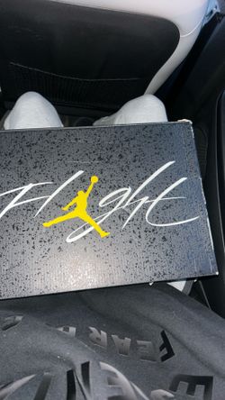 jordan 4 yellow thunder size 10