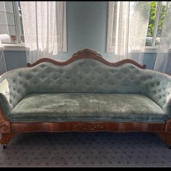 Antique Couch/Settee
